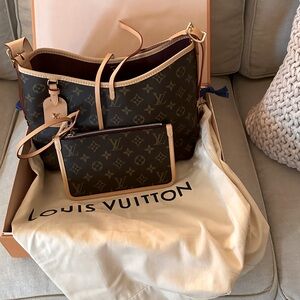 Louis Vuitton CarryAll PM